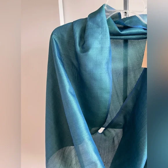 NWT Fabindia Handwoven 100% Silk Wrap Dupatta Stole Scarf Turquoise Teal Blue